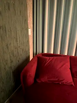 Eva Gonzalez online show from November 2025 11:04:01 PM