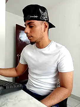 bonehur online show from April 2026 09:08:02 PM