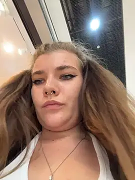 Holy Tereza online show from June 2026 03:35:01 PM