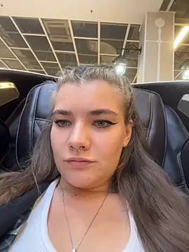 Holy Tereza online show from July 2026 03:25:01 PM