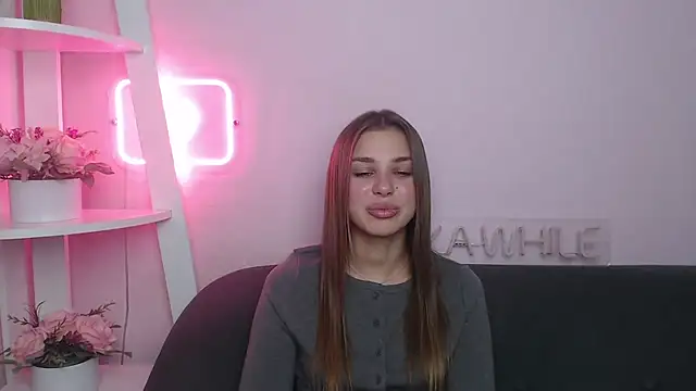 MilanaAngelAs online show from November 2025 06:04:02 PM