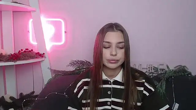 MilanaAngelAs online show from January 2026 05:45:01 AM