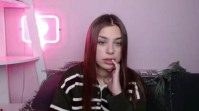 MilanaAngelAs online show from February 2026 08:35:01 PM