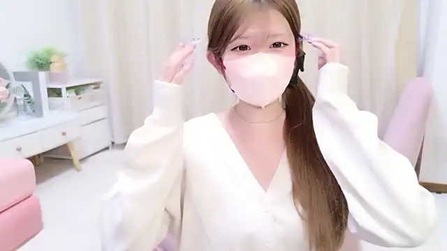 MAOchaso online show from April 2026 05:51:02 PM