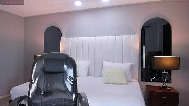 vanity sex online show from September 2025 11:43:02 AM