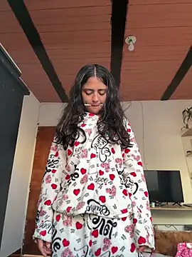 ViolettaSummer online show from April 2026 12:21:02 PM