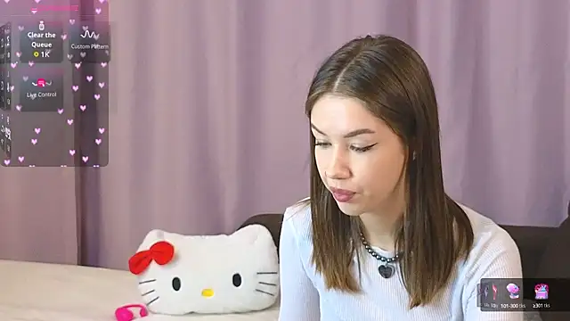 ellie kramer online show from September 2025 07:24:02 PM