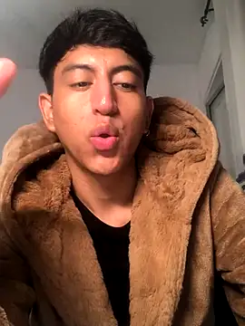 modelo180 online show from September 2025 07:41:01 PM