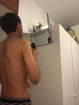 modelo180 online show from April 2026 09:10:02 PM