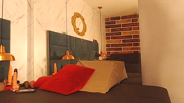 Snapshot of chanel_grant chatting on November 2025 07:56:02 PM chanel grant online show from November 2025 07:56:02 PM