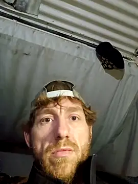 Snapshot of Snowwisss chatting on March 2025 08:23:02 AM Snowwisss online show from March 2025 08:23:02 AM