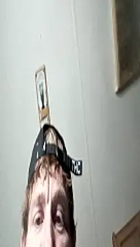 Snapshot of Snowwisss chatting on October 2025 02:15:01 AM Snowwisss online show from October 2025 02:15:01 AM