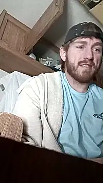 Snapshot of Snowwisss chatting on November 2025 11:48:01 PM Snowwisss online show from November 2025 11:48:01 PM