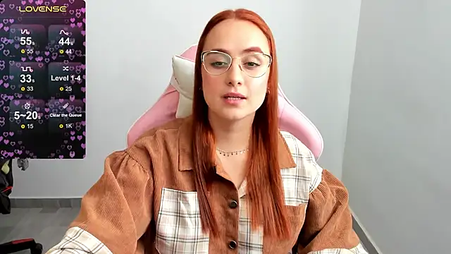 Snapshot of maryluna95 chatting on December 2024 07:25:02 PM maryluna95 online show from December 2024 07:25:02 PM