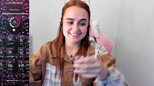 Snapshot of maryluna95 chatting on December 2024 03:26:02 AM maryluna95 online show from December 2024 03:26:02 AM