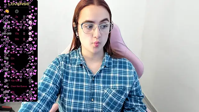 Snapshot of maryluna95 chatting on February 2025 10:50:01 PM maryluna95 online show from February 2025 10:50:01 PM