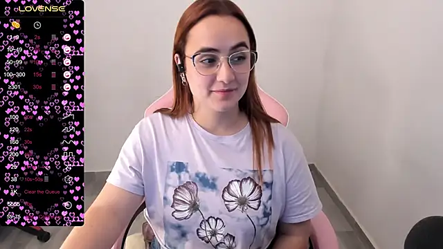 Snapshot of maryluna95 chatting on March 2025 07:03:01 AM maryluna95 online show from March 2025 07:03:01 AM