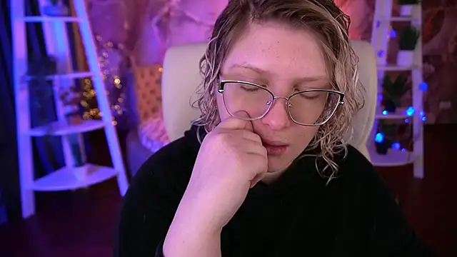 CoolTatis online show from February 2026 06:29:02 AM