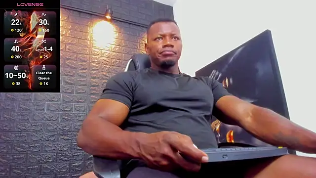 tommike online show from February 2026 11:05:02 PM