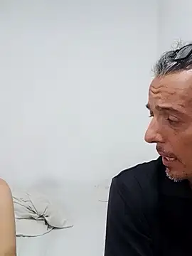 Snapshot of KarameloVzla chatting on September 2025 05:13:01 AM KarameloVzla online show from September 2025 05:13:01 AM