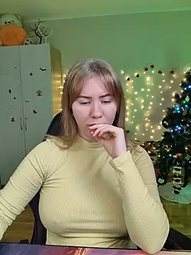 D0nna  online show from January 2026 11:19:01 PM