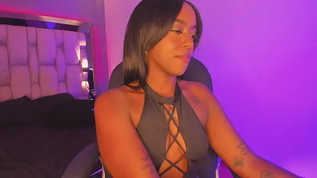 EmilyHaan online show from January 2025 10:12:01 PM