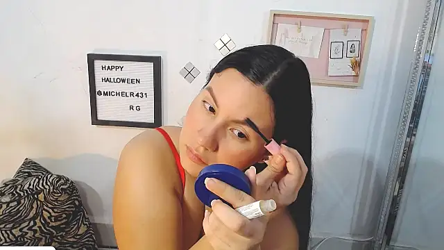 Snapshot of Mia__reys chatting on November 2025 12:37:01 PM Mia reys online show from November 2025 12:37:01 PM