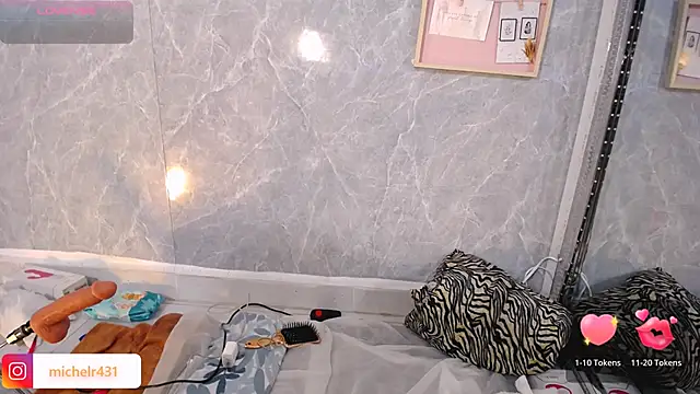 Snapshot of Mia__reys chatting on March 2026 12:22:01 PM Mia reys online show from March 2026 12:22:01 PM