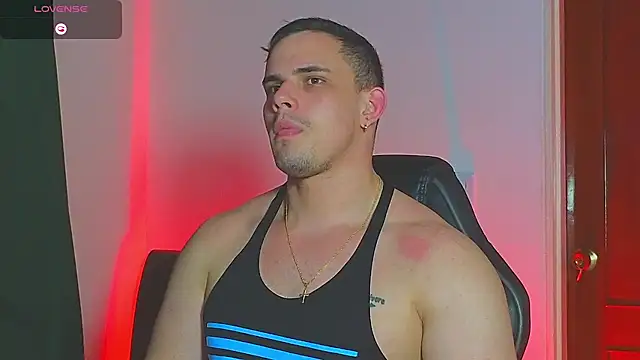 Snapshot of Regansmiths chatting on November 2025 02:03:01 AM Regansmiths online show from November 2025 02:03:01 AM