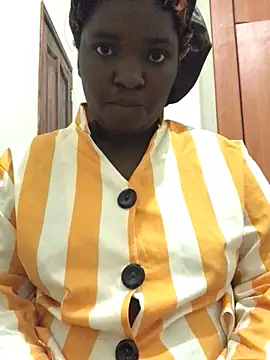 Snapshot of sweet18creamybigpussy chatting on January 2025 10:51:02 PM sweet18creamybigpussy online show from January 2025 10:51:02 PM