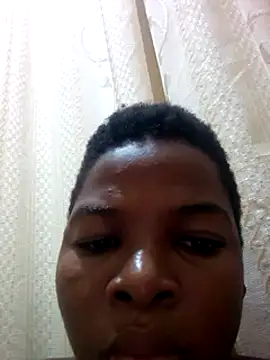 Snapshot of Russell_hun chatting on January 2025 03:52:02 AM Russell hun online show from January 2025 03:52:02 AM