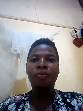 Snapshot of Russell_hun chatting on February 2025 01:05:01 PM Russell hun online show from February 2025 01:05:01 PM