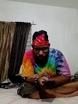 Snapshot of Dj-yefri-pauta chatting on December 2024 09:04:02 PM Dj-yefri-pauta online show from December 2024 09:04:02 PM