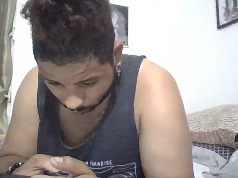 Snapshot of Dj-yefri-pauta chatting on May 2026 02:29:02 AM Dj-yefri-pauta online show from May 2026 02:29:02 AM