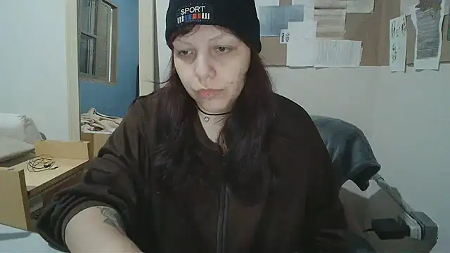 Snapshot of bbyedarling chatting on October 2025 01:50:01 AM bbyedarling online show from October 2025 01:50:01 AM