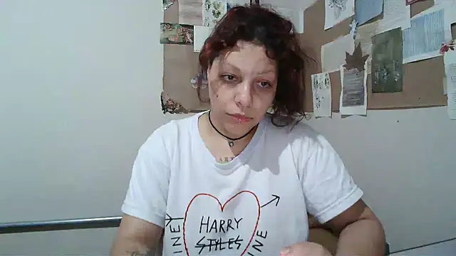 Snapshot of bbyedarling chatting on March 2026 02:17:01 AM bbyedarling online show from March 2026 02:17:01 AM