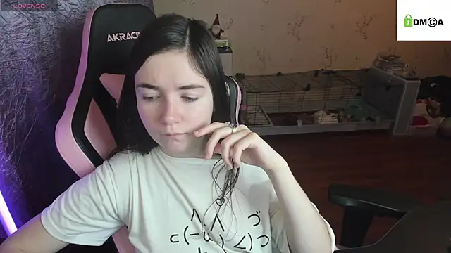 Crazy forest fairy online show from December 2025 11:23:02 PM