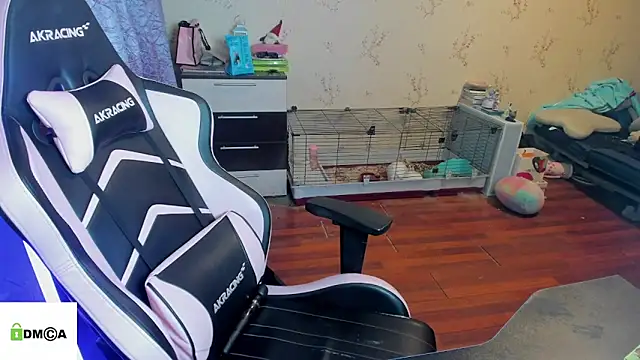 Crazy forest fairy online show from February 2026 04:49:02 AM