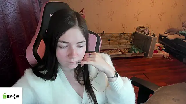 Crazy forest fairy online show from February 2026 12:34:02 AM