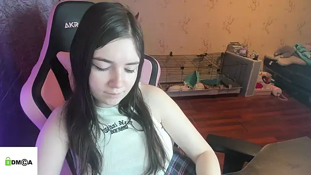 Crazy forest fairy online show from February 2026 11:03:01 PM