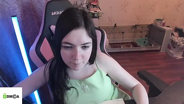 Crazy forest fairy online show from May 2026 09:31:02 PM