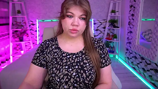 Snapshot of GabbieJay chatting on June 2026 12:43:01 PM GabbieJay online show from June 2026 12:43:01 PM