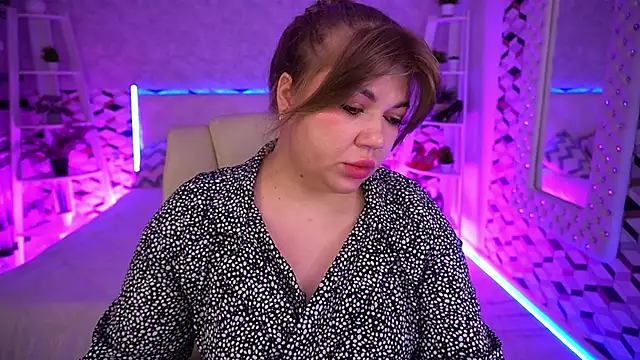 Snapshot of GabbieJay chatting on June 2026 12:28:02 PM GabbieJay online show from June 2026 12:28:02 PM