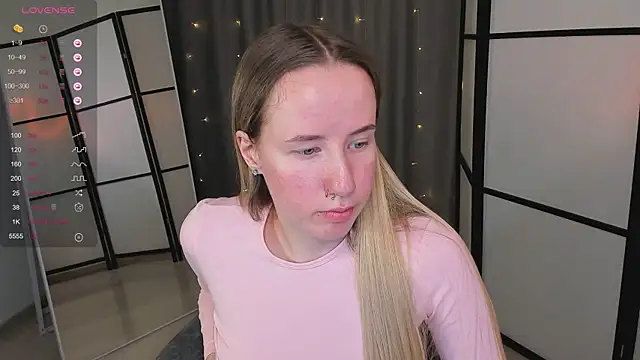 Cassie Kelman online show from March 2025 03:20:01 AM