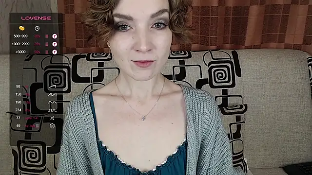 Snapshot of TinaWince chatting on November 2025 04:54:02 AM TinaWince online show from November 2025 04:54:02 AM