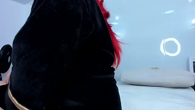 Dalia-Prada online show from September 2025 04:28:01 AM