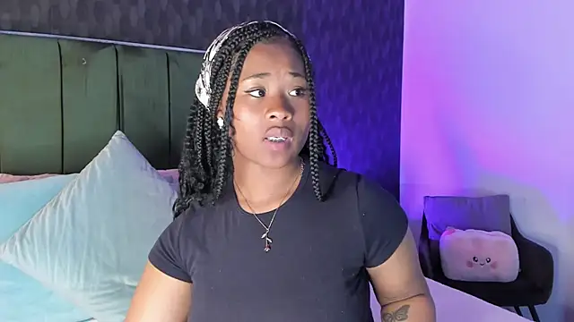 Anneth  M online show from December 2024 07:57:01 PM