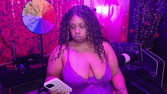 Snapshot of cheriserozequeen chatting on April 2026 12:00:02 AM cheriserozequeen online show from April 2026 12:00:02 AM