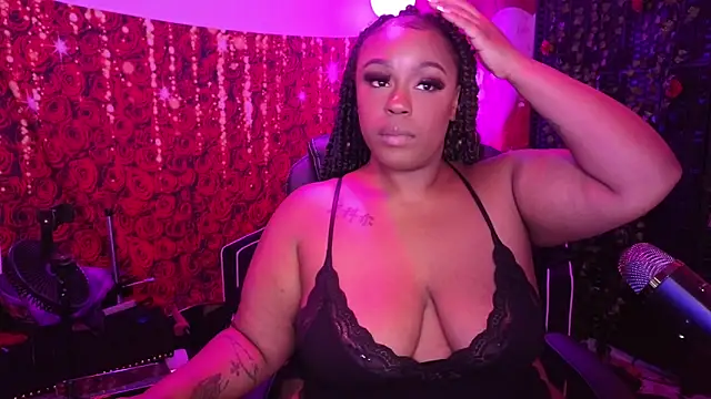 Snapshot of cheriserozequeen chatting on May 2026 11:34:04 PM cheriserozequeen online show from May 2026 11:34:04 PM