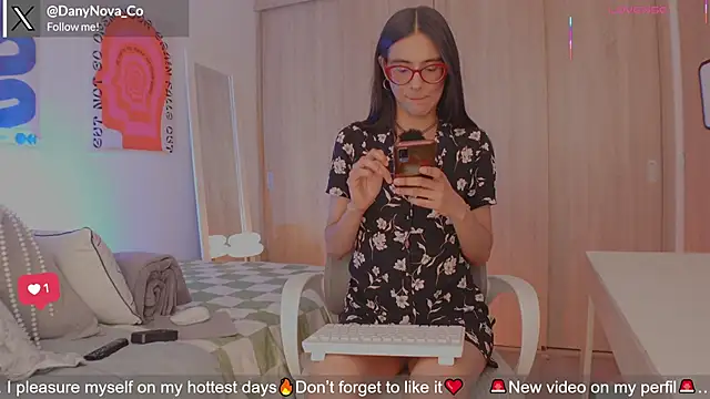 DanyNova Co online show from April 2026 09:04:01 PM